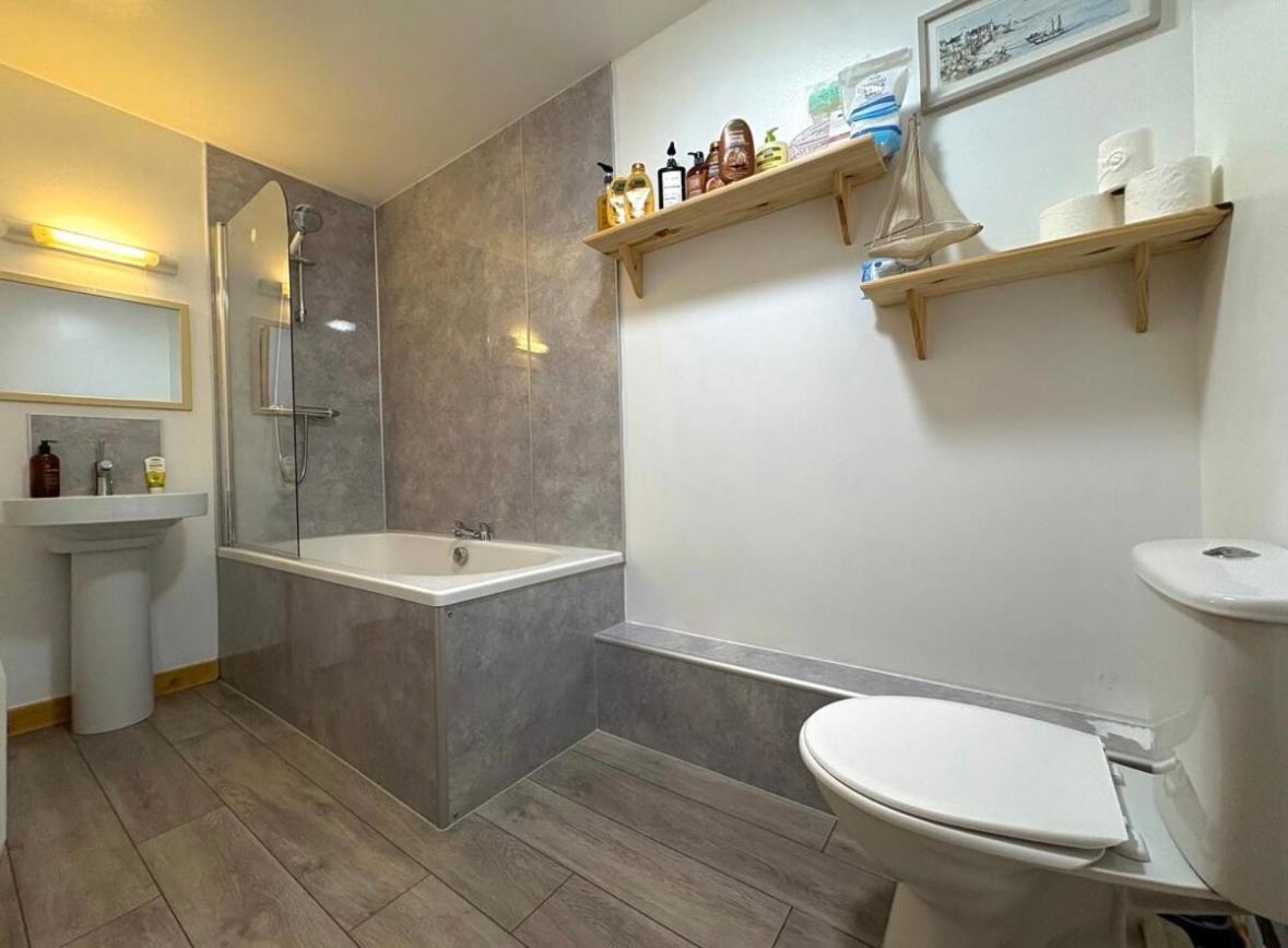 Cosy City Centre Apartment Inverness Exteriör bild